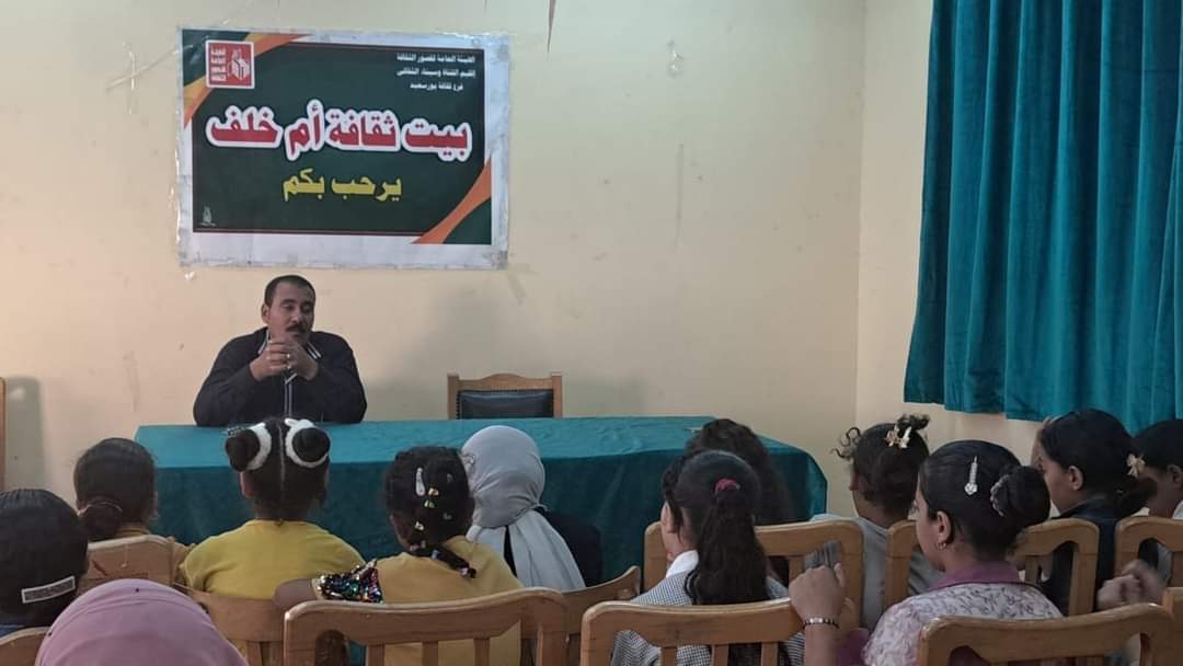 احتفالات ثقافة بورسعيد بعيد العمال 