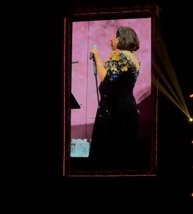 بكاء شيرين عبد الوهاب (6)