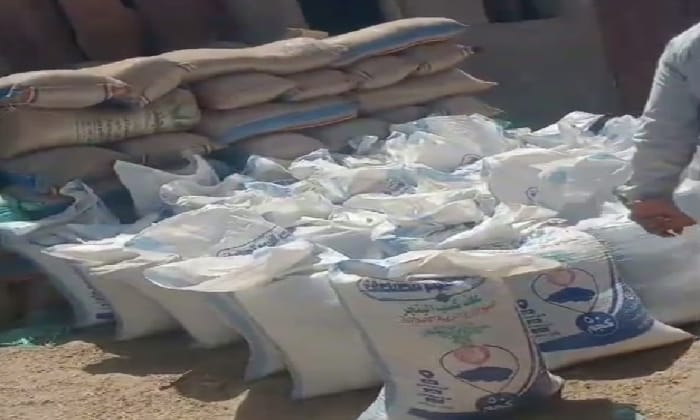 ضبط مصنع لصناعة الأعلاف بدون ترخيص وتقليد علامات تجارية شهيرة في حملة تموينية بالفيوم