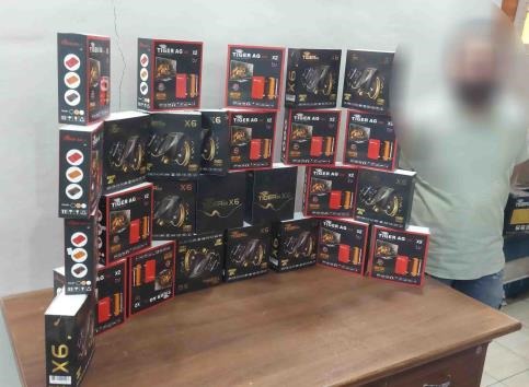 أحد المتهمين بفك شفرات القنوات الفضائية 1