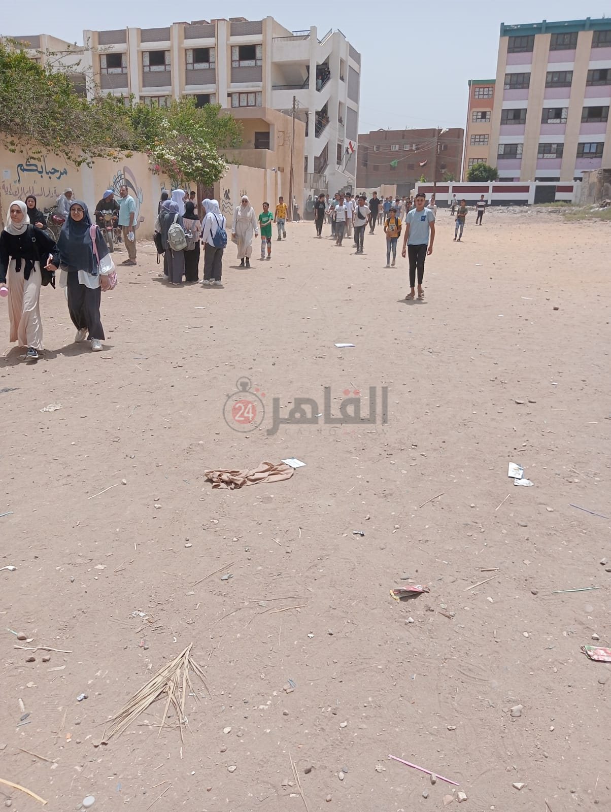 غضب وحزن … طلاب إعدادية الفيوم يشكون صعوبة امتحان الدراسات الإجتماعية: 