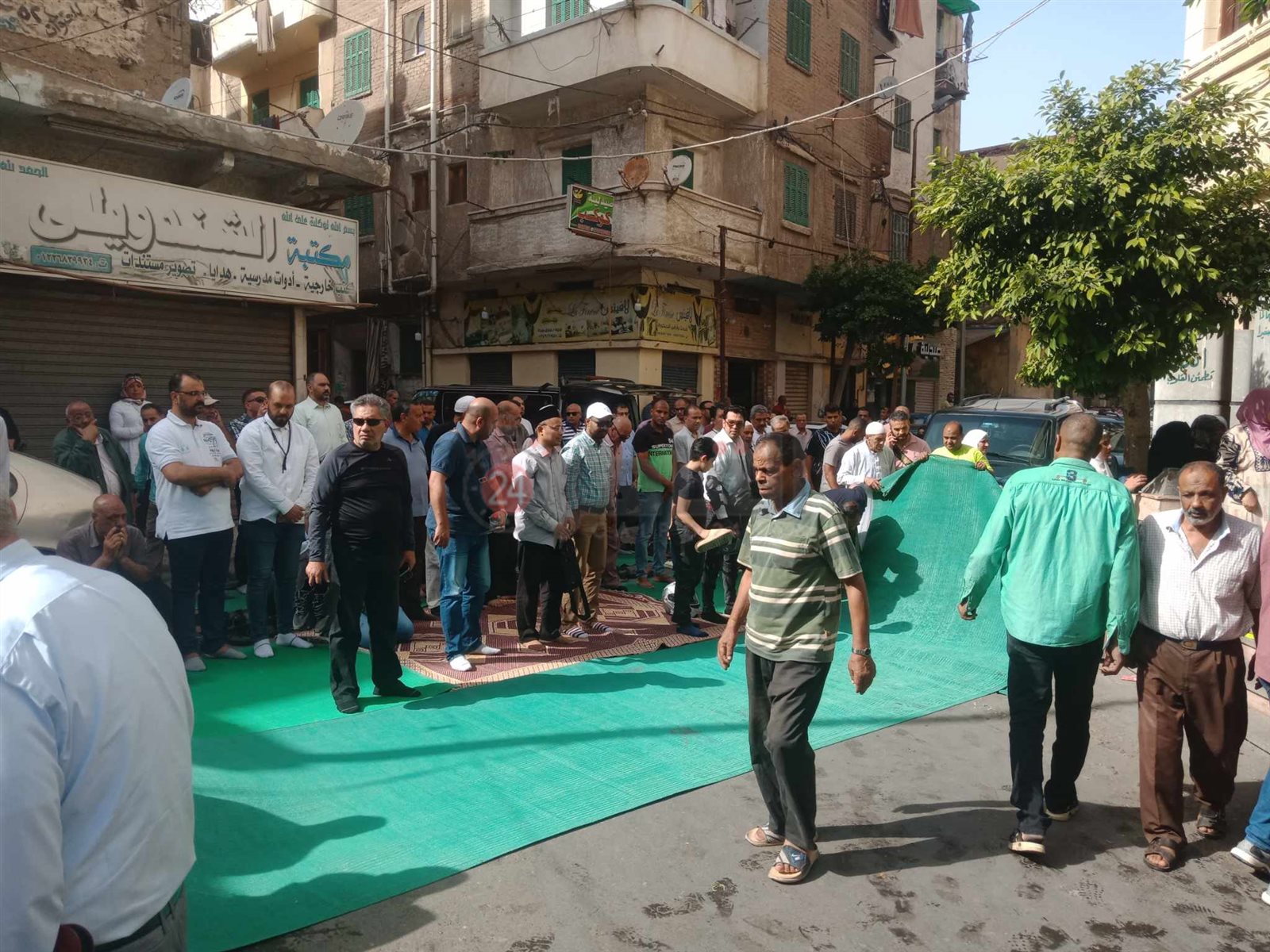 تجهيزات تشييع جنازة الشيخ الكتاني بالإسكندرية 