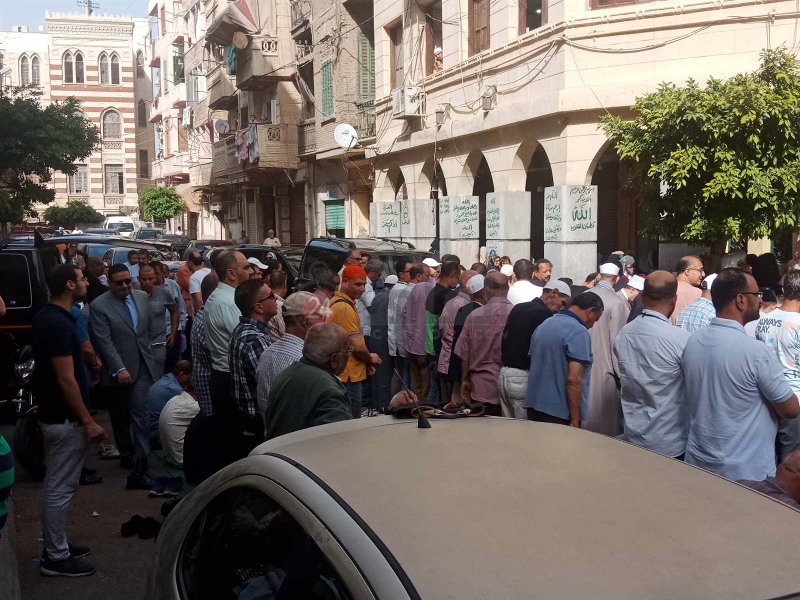 تجهيزات تشييع جنازة الشيخ الكتاني بالإسكندرية