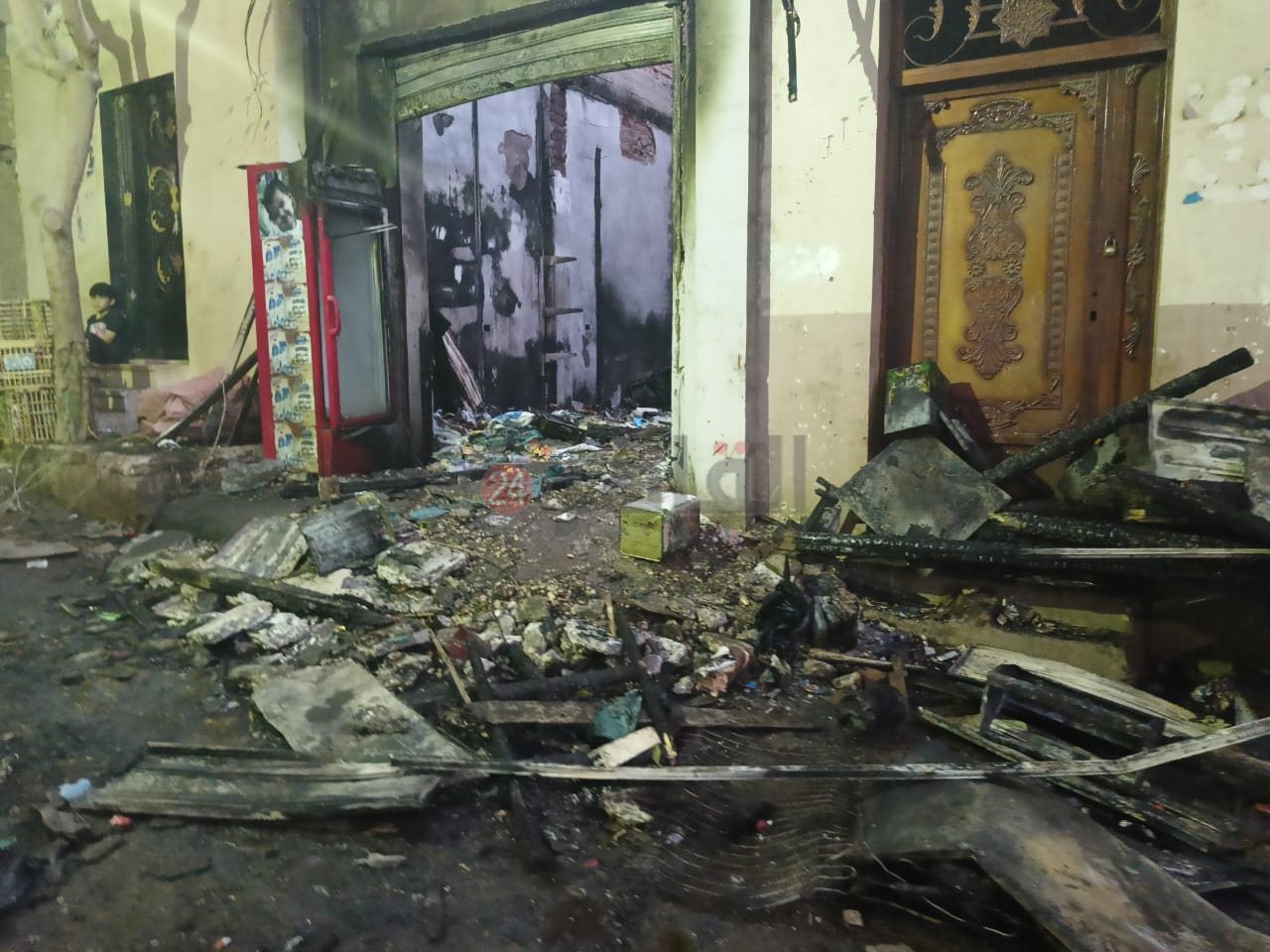 حريق سوبر ماركت في الفيوم