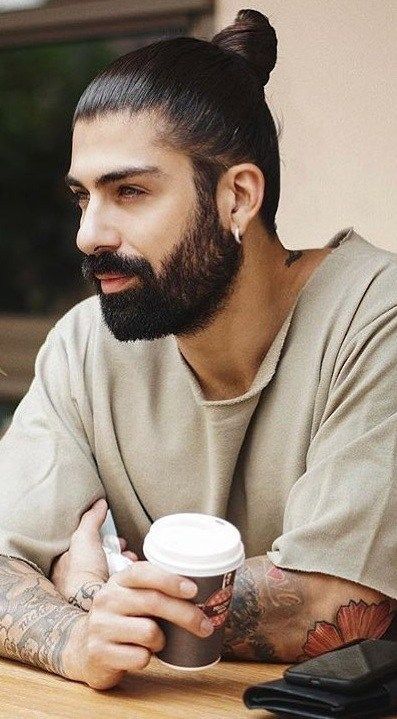 قصات شعر رجالي طويل ناعم 5