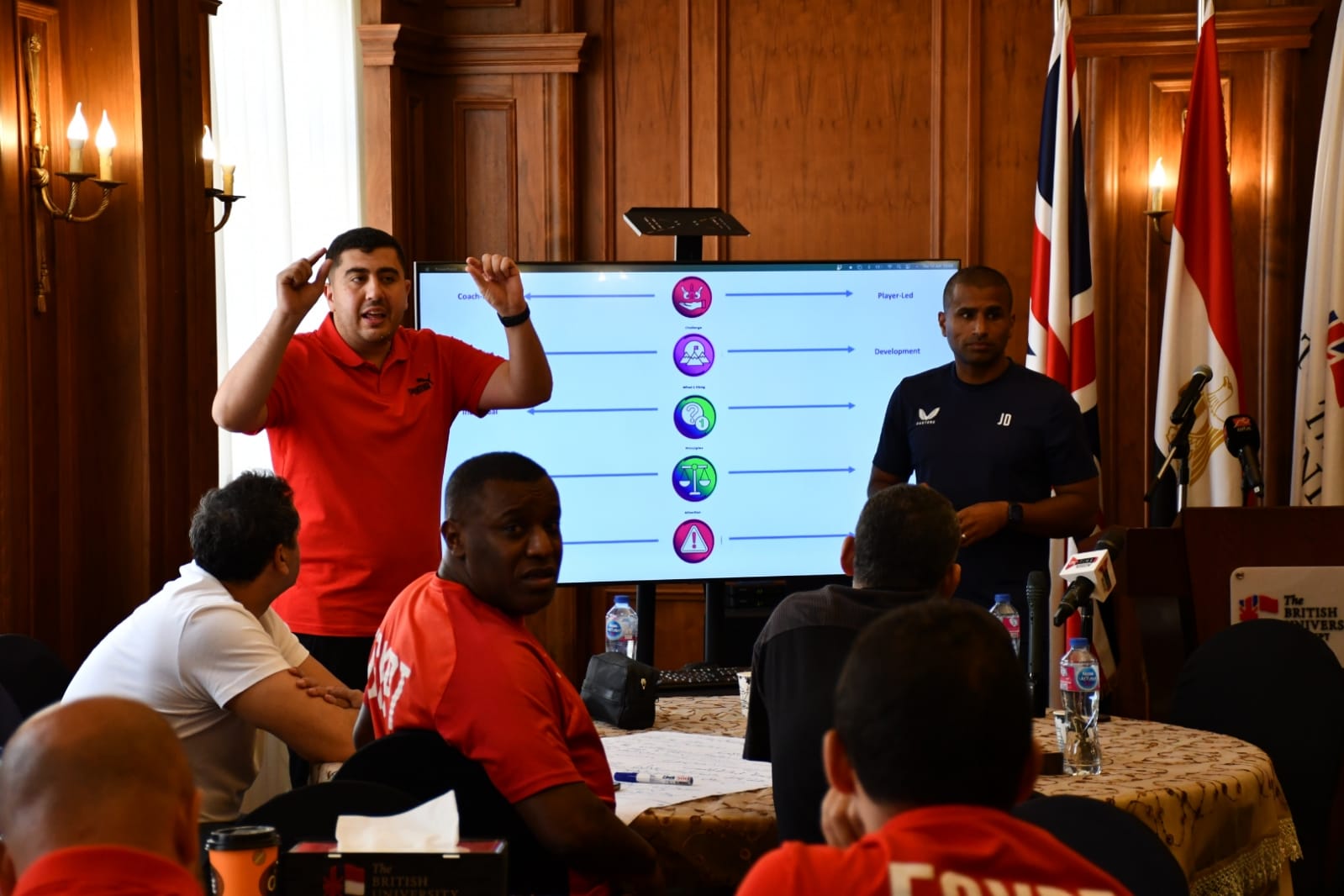 مشروع صقل مدربي المنتخبات (8)