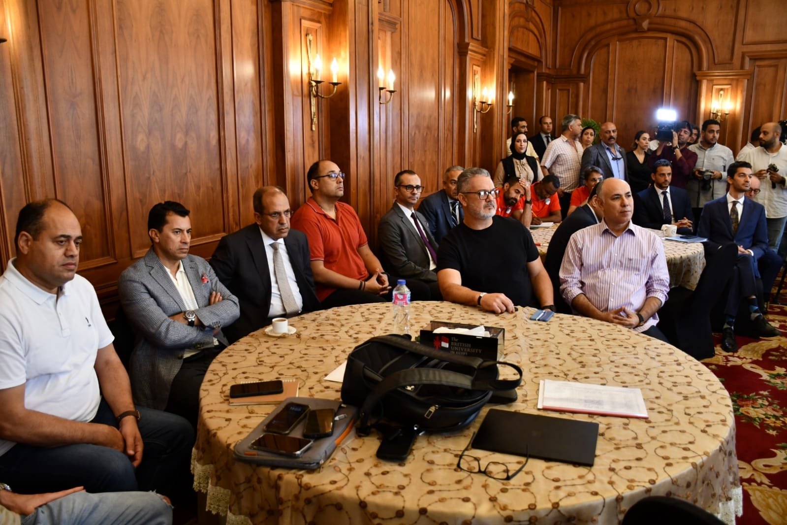 مشروع صقل مدربي المنتخبات (9)