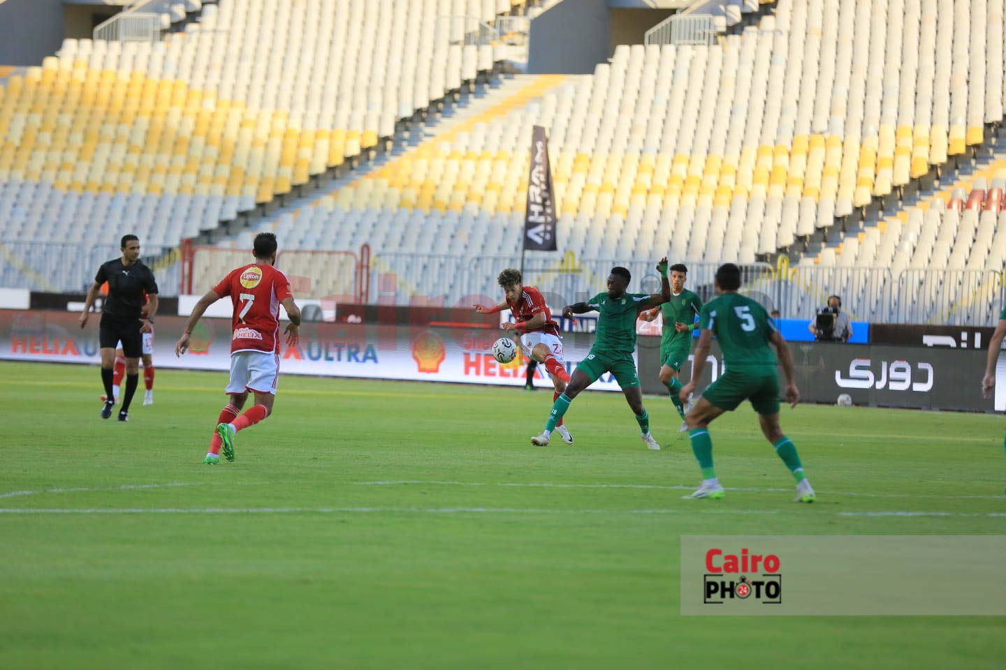 الأهلي والاتحاد (11)