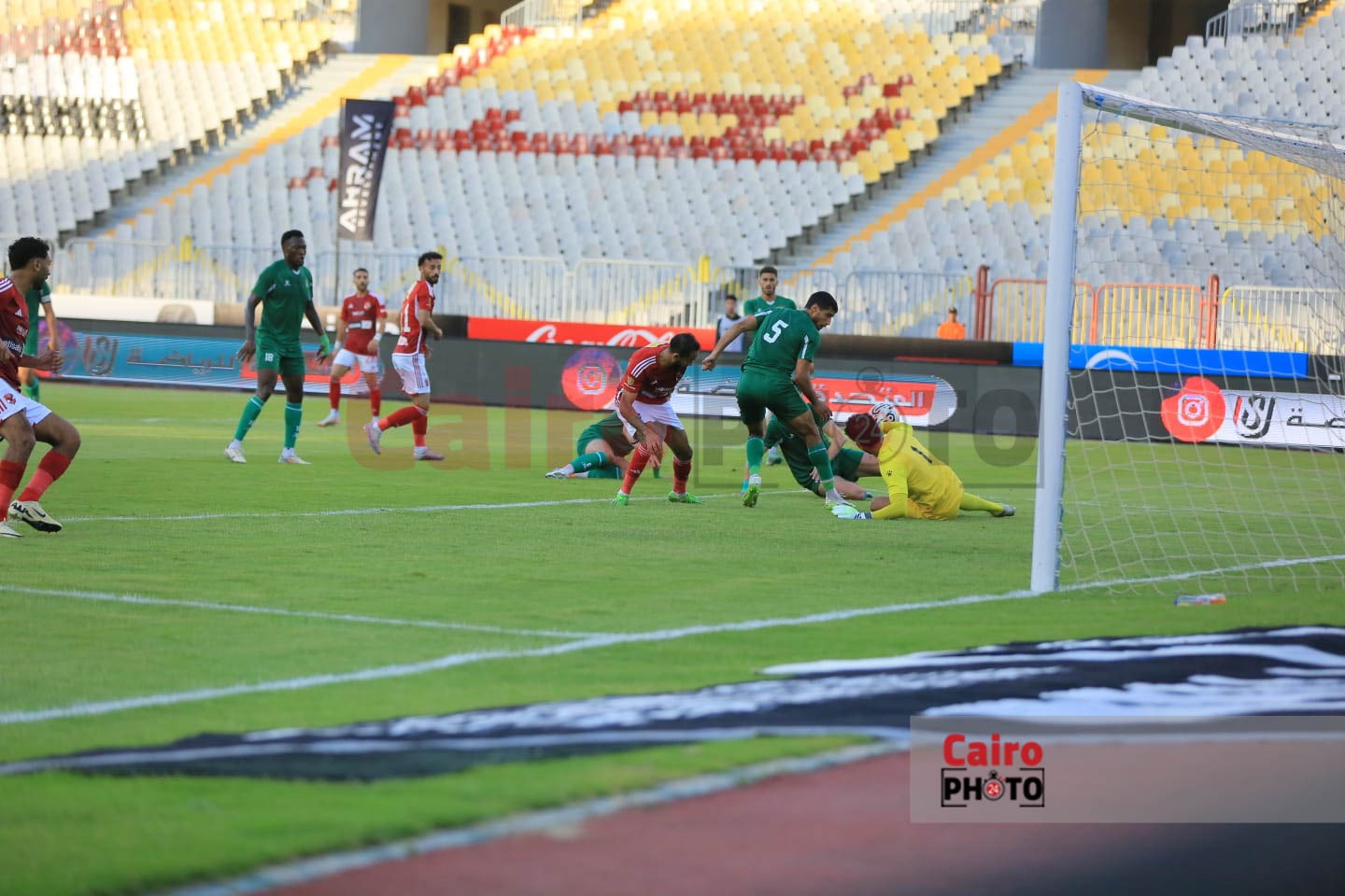 الأهلي والاتحاد (10)