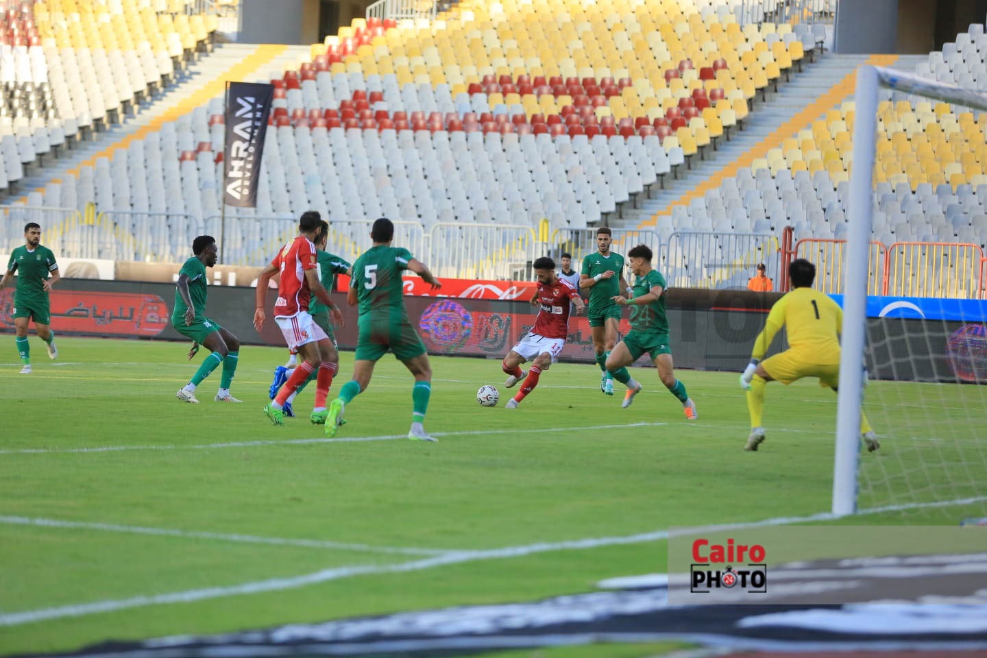 الأهلي والاتحاد (16)