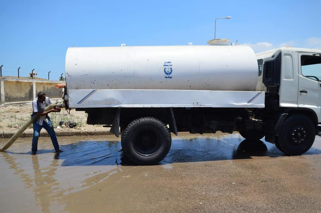 انفجار خط مياه الشرب ببورفؤاد