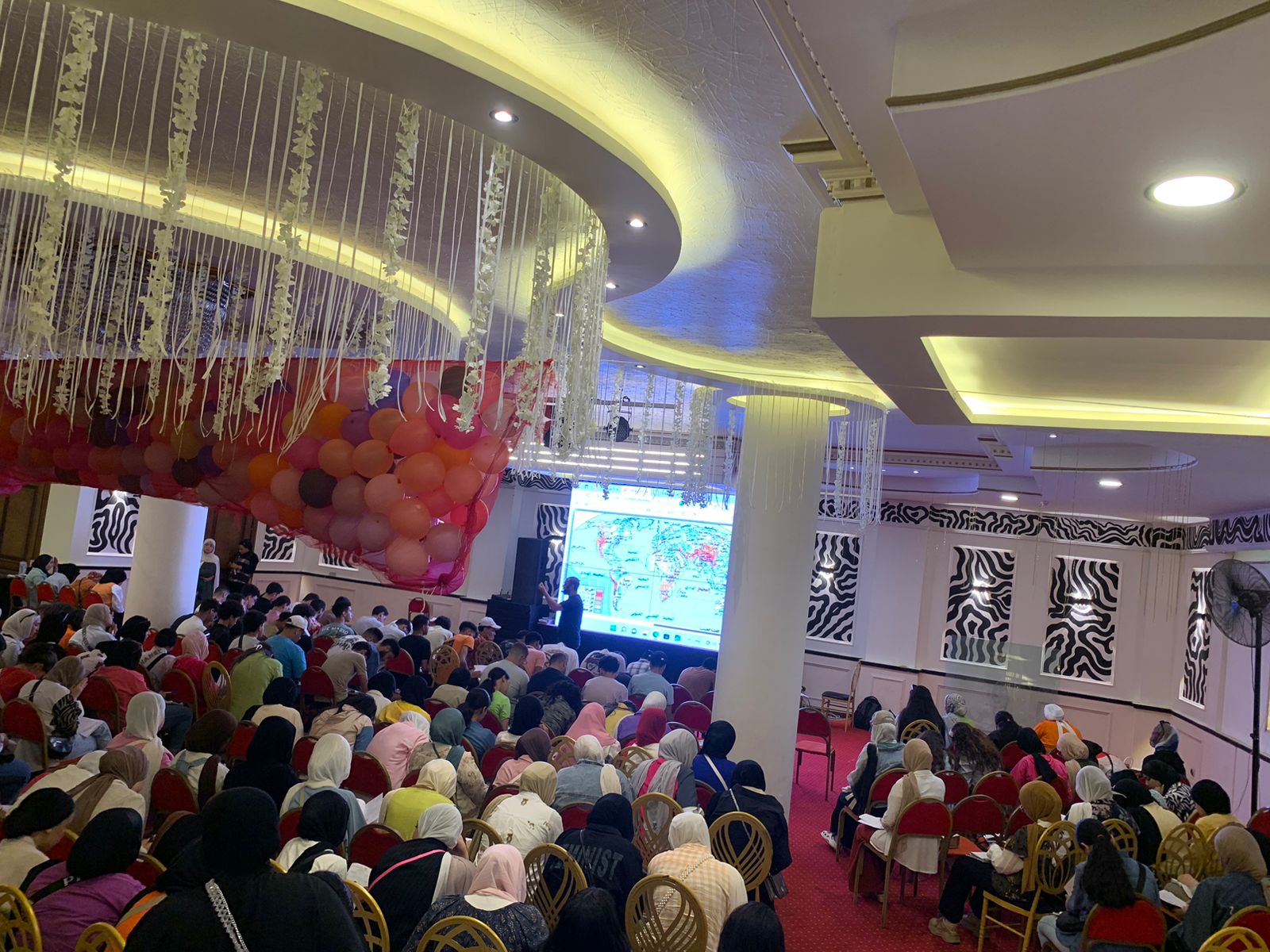 طلاب الثانوية العامة ببورسعيد 