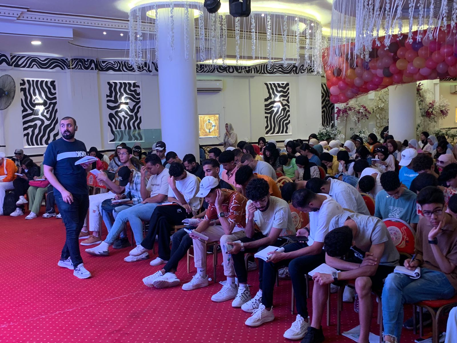 طلاب الثانوية العامة ببورسعيد 