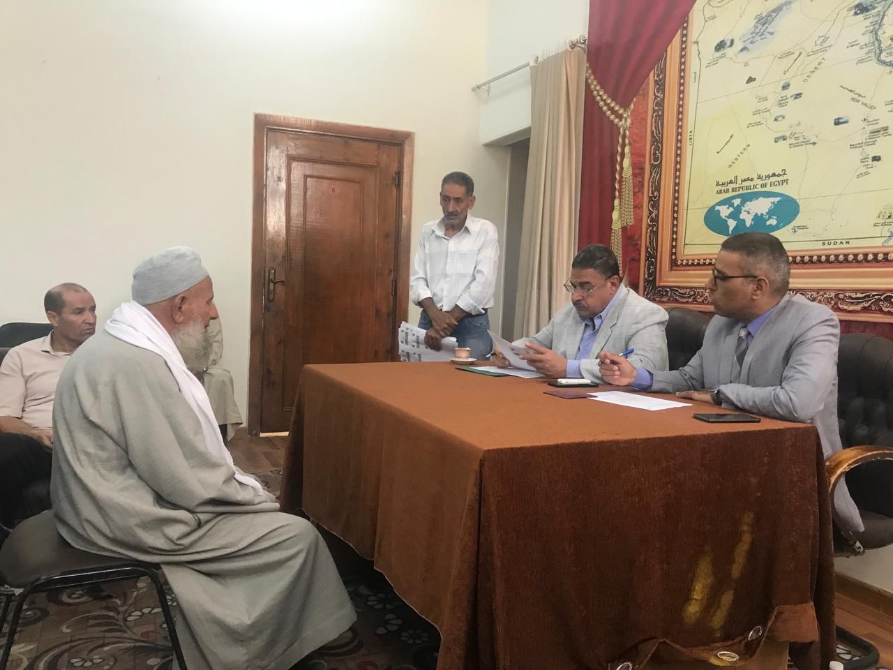 محافظ الفيوم يعقد اللقاء الدوري لخدمة المواطنين لبحث مطالبهم وتلقى شكاواهم
