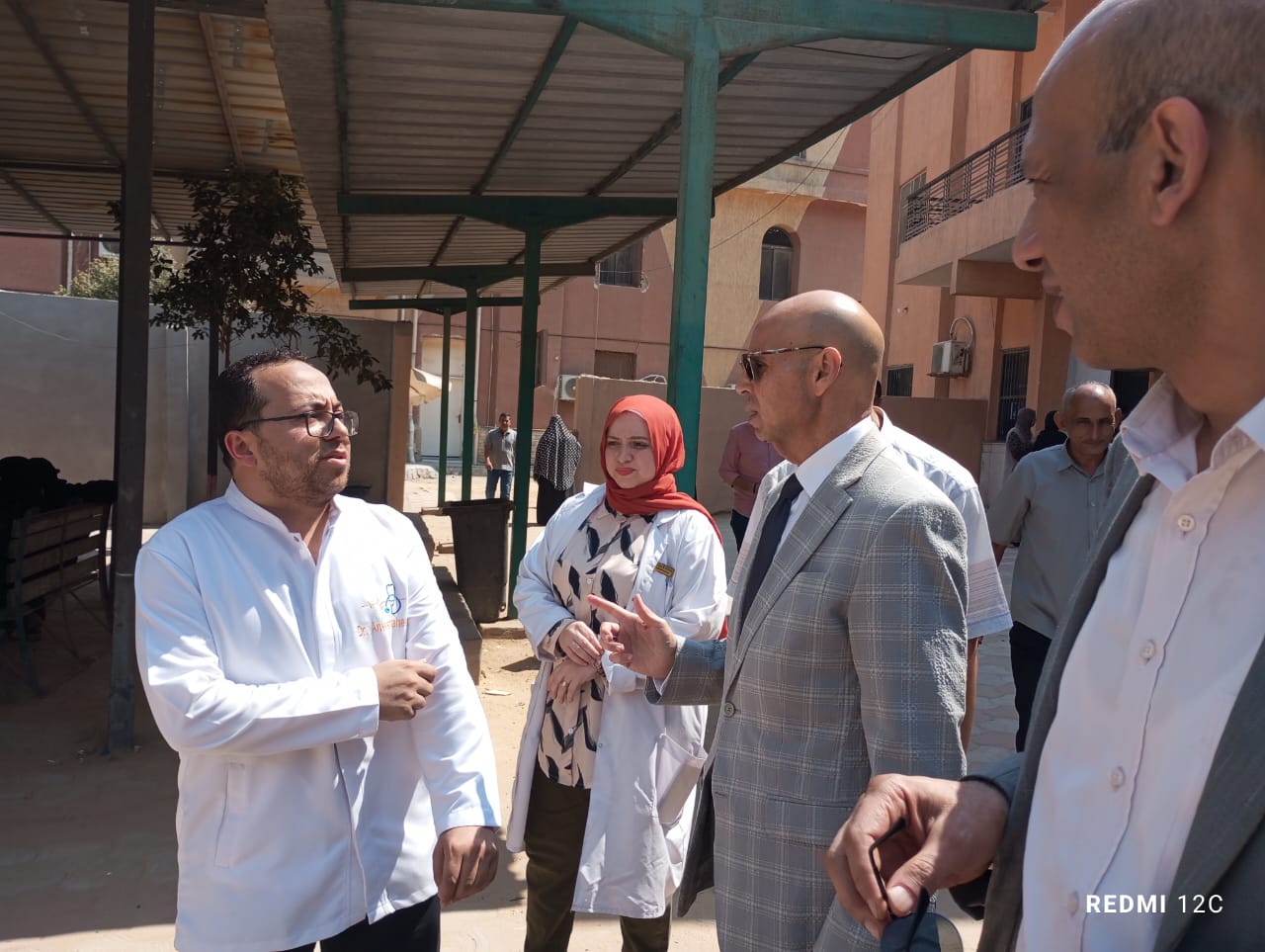 جولة وكيل الوزارة في مستشفى بلبيس المركزي 