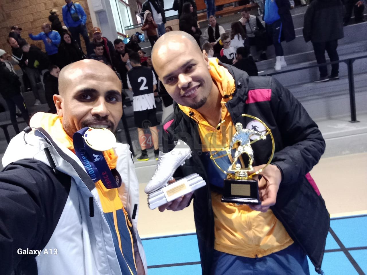 اللاعب طارق الجزار بفرنسا 