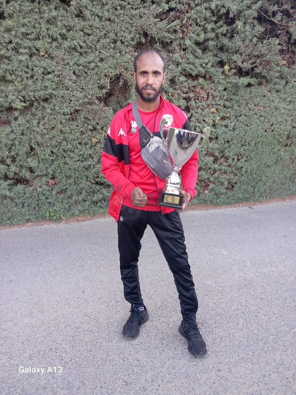 اللاعب طارق الجزار بفرنسا 