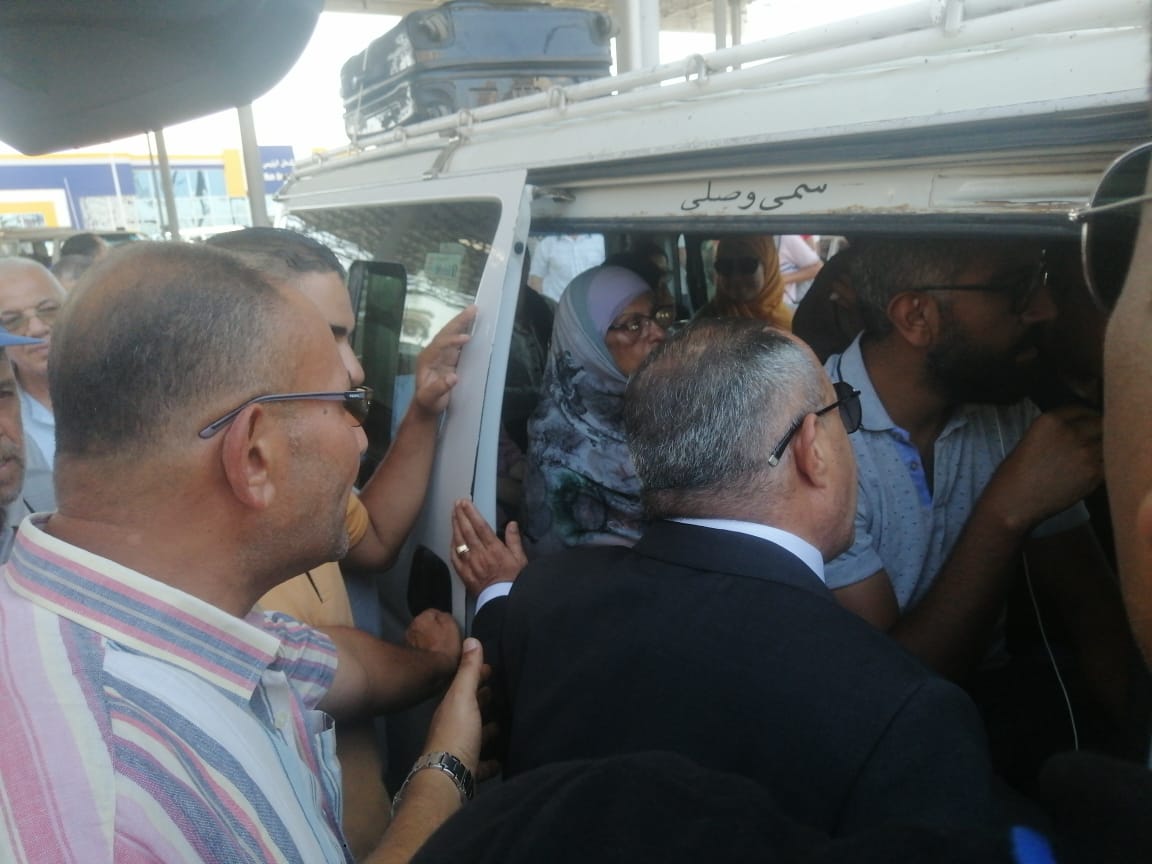 محافظ بورسعيد يتفقد الميناء البري ومحطة وقود