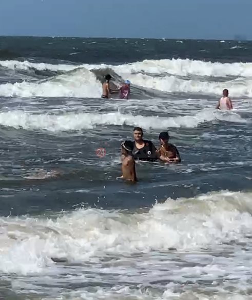 ارتفاع كبير للأمواج في بورسعيد