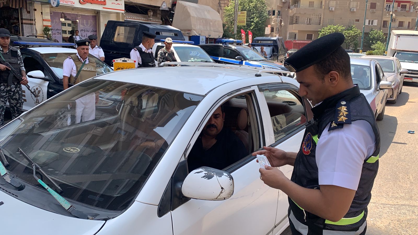 مدير أمن الفيوم: حملات مكبرة لإعادة الانضباط للشارع