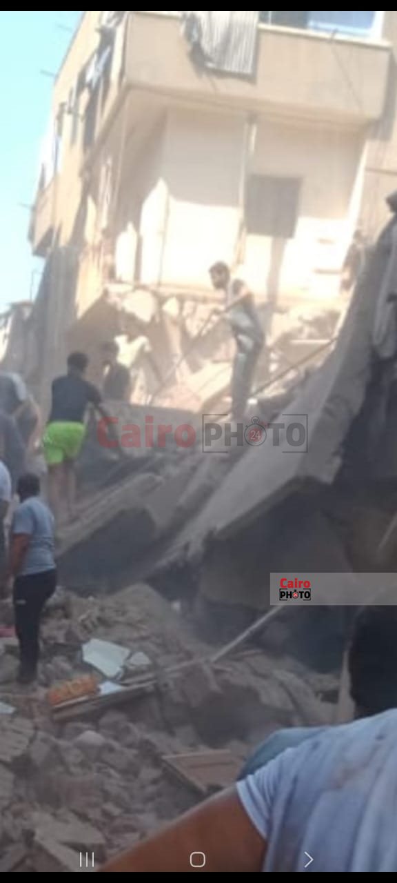 انهيار عقار الساحل