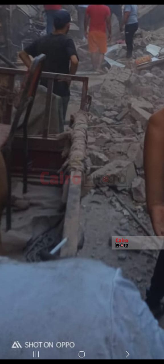 انهيار عقار الساحل