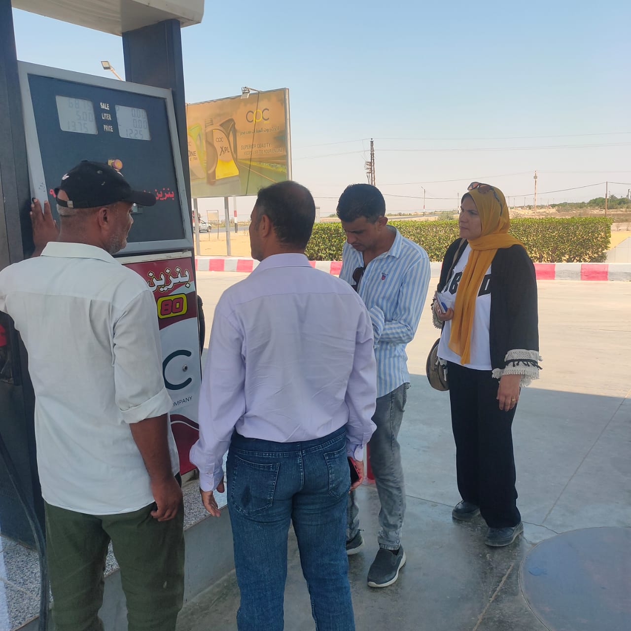 ضبط محطتين وقود لتصرفهم في أكثر من 11 ألف لتر مواد بترولية بالفيوم