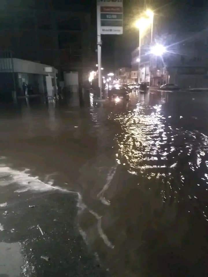 كسر مفاجئ بخط طرد محطة البركة بغرب أسيوط 