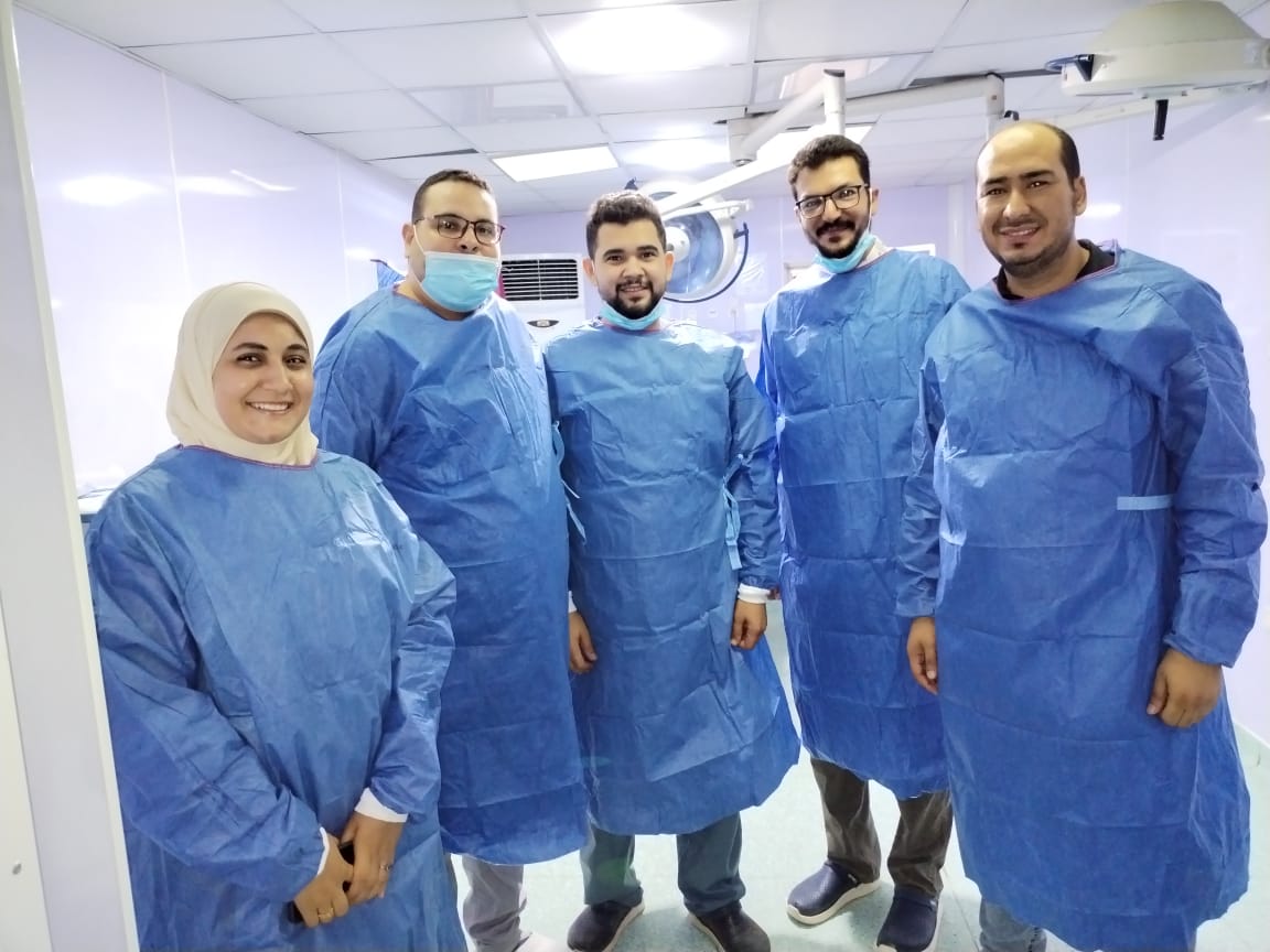 الفريق الطبي