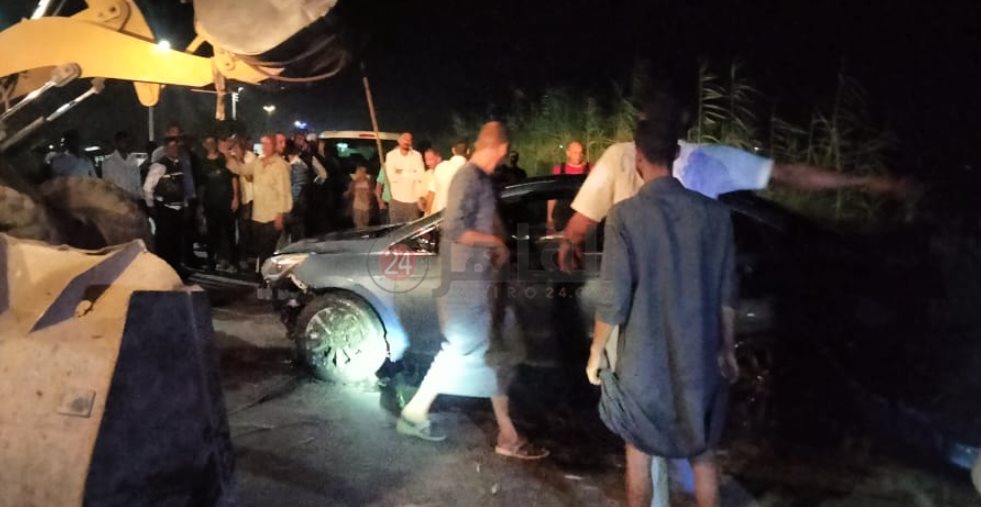 حادث انقلاب سيارة زفاف بالمنيا (1)