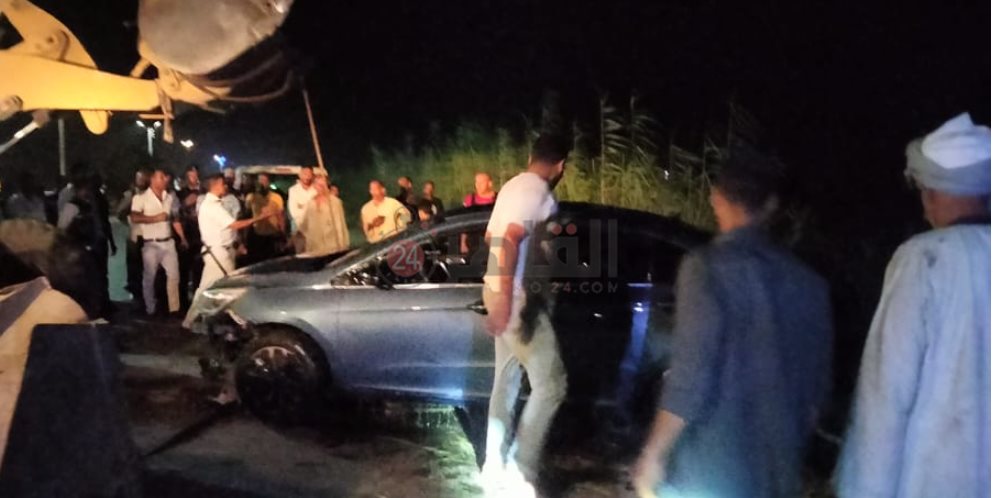 حادث انقلاب سيارة زفاف بالمنيا (2)