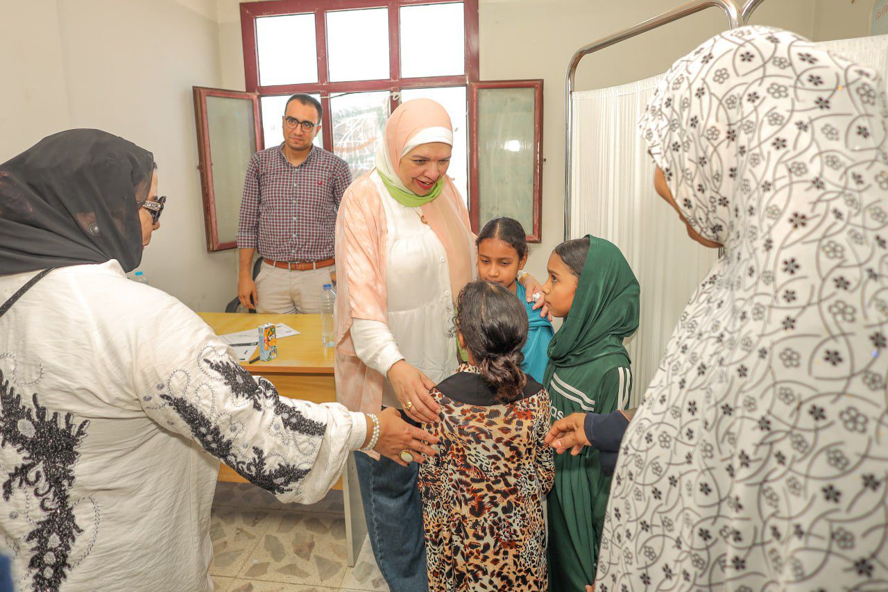 قافلة جامعة بورسعيد الطبية 