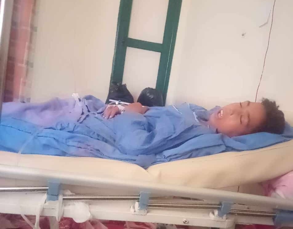 عبد الحليم رضا علي فراش المرض 