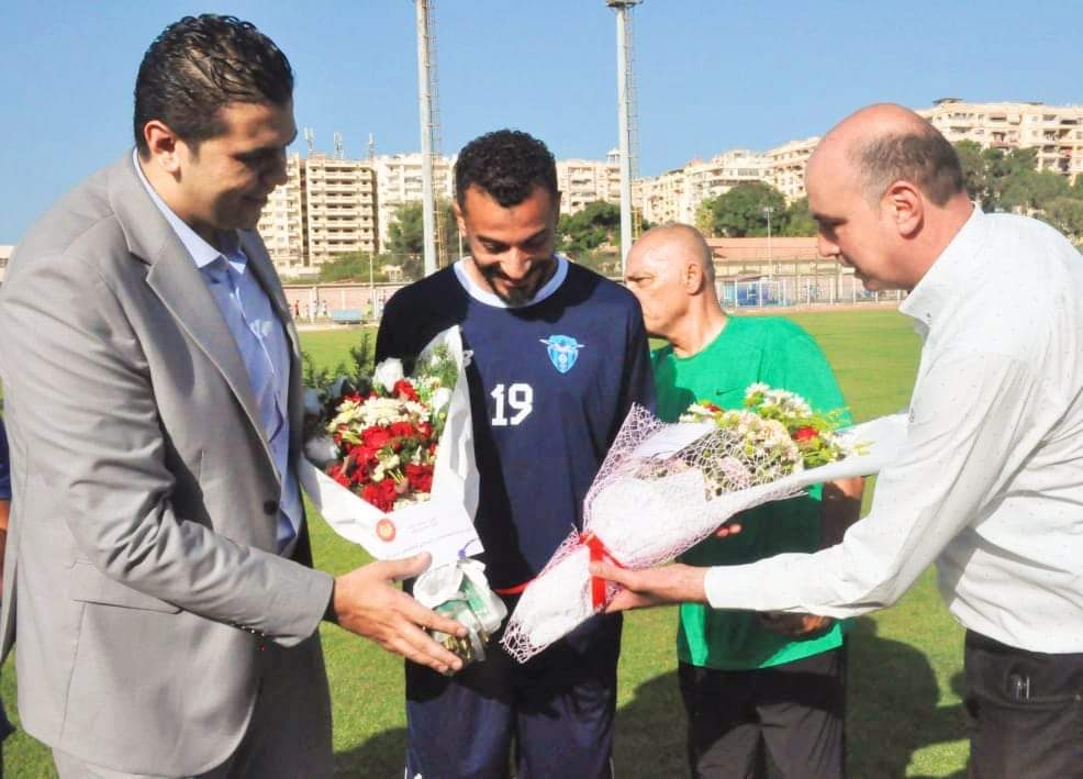 اللاعب حسام عرفات 