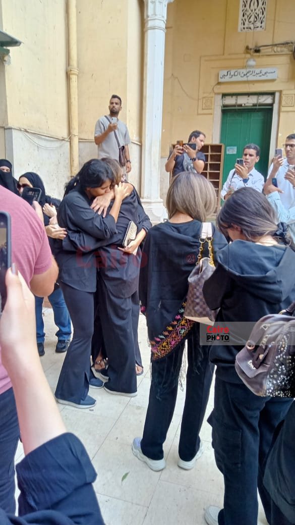 جنازة ناهد رشدي (1)