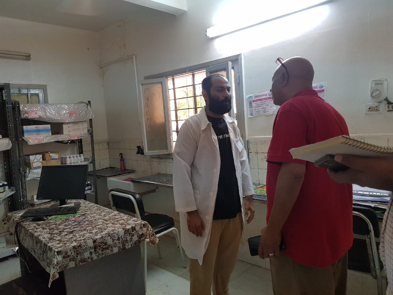 جولة مفاجئة لوكيل �صحة الفيوم� على الوحدات الصحية بمركز طاميه. إحالة للتحقيق ومكافأة