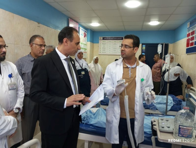 وكيل وزارة الصحة يطمئن على المصابين 04
