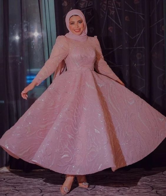 فساتين خطوبة سواريه