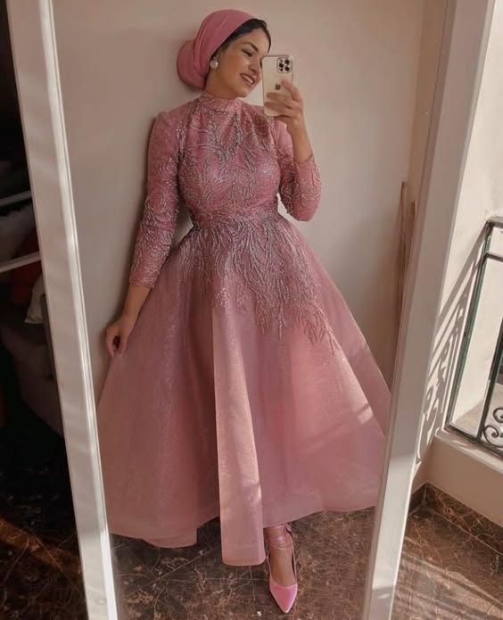 فساتين خطوبة سواريه