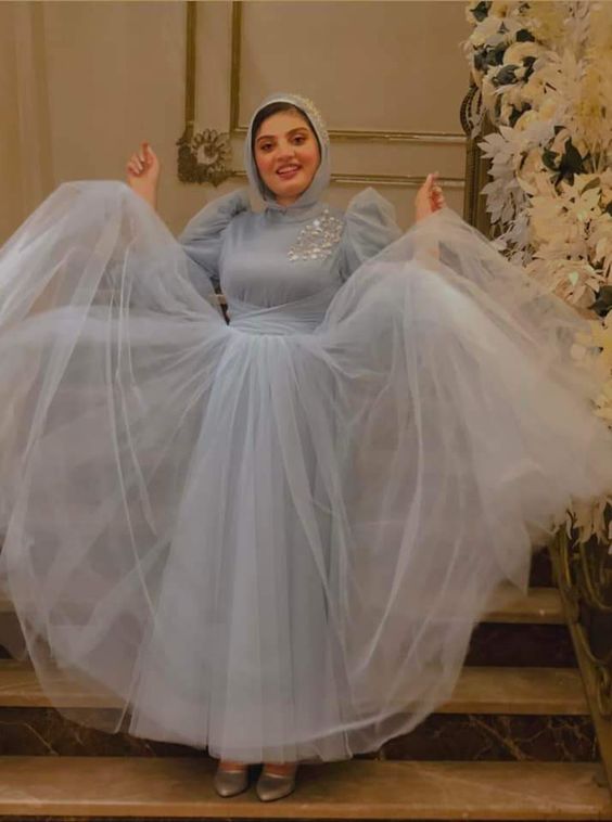 فساتين خطوبة فخمة جدا