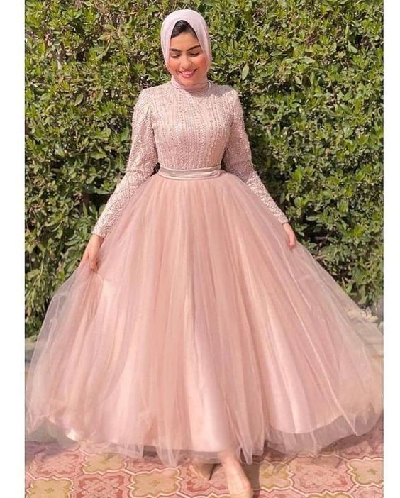 فساتين خطوبة فخمة جدا