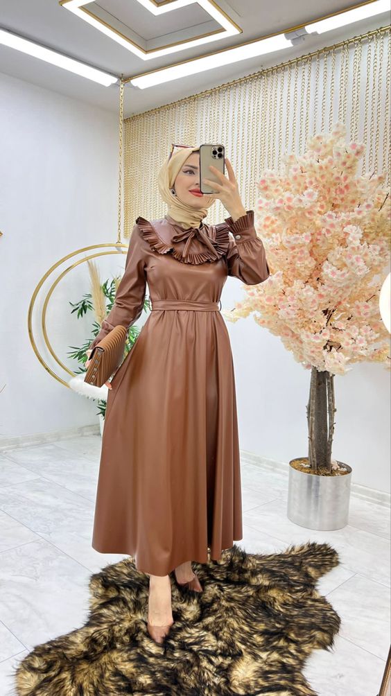 فساتين بنات مراهقات