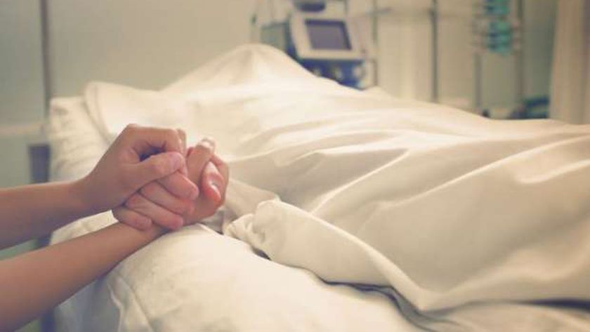 تفسير حلم موت الزوج المسافر