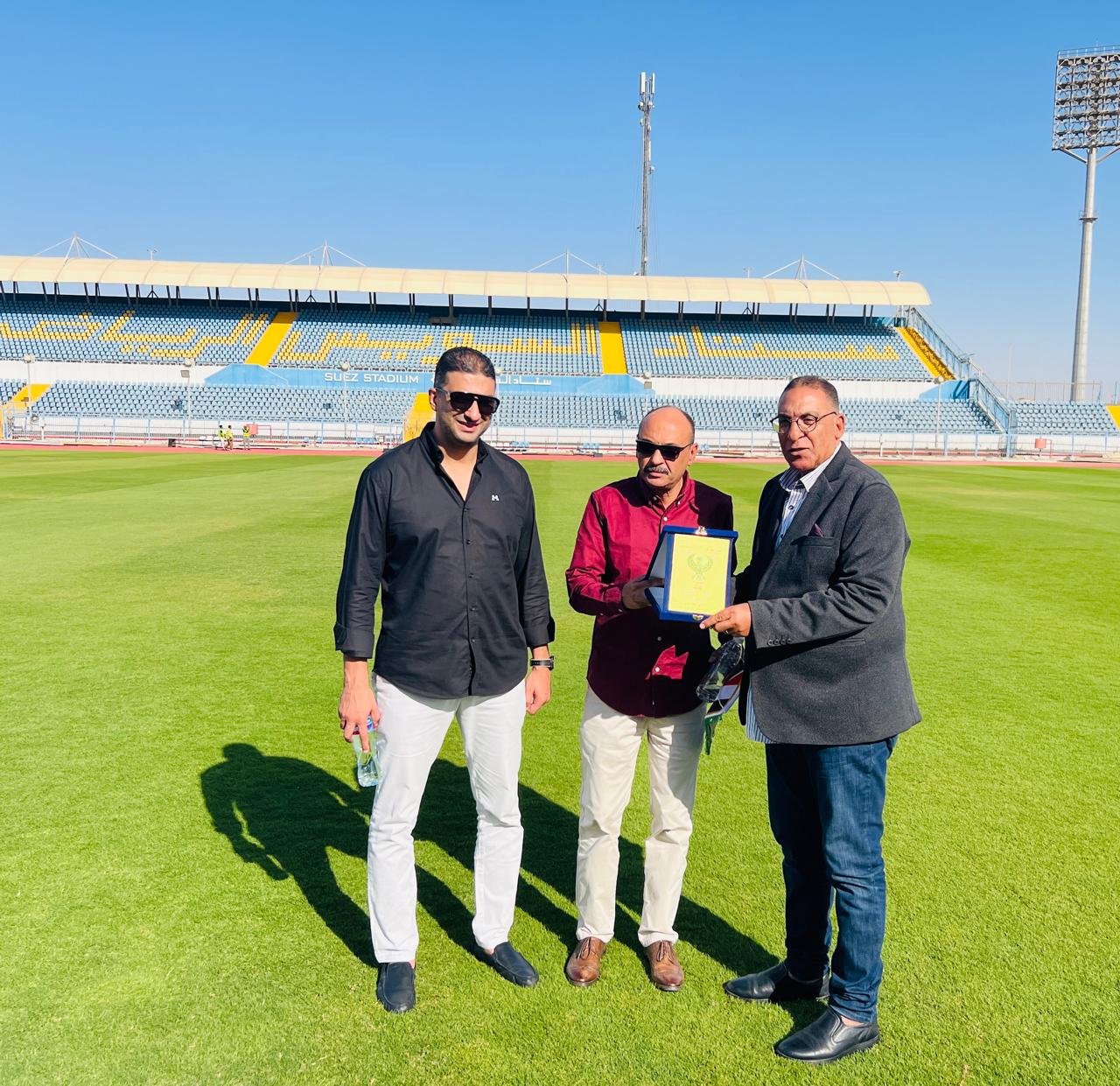 زيارة مجلس ادارة المصري لستاد السويس 