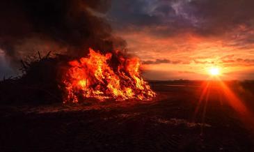 تفسير حلم يوم القيامة والخوف للعزباء