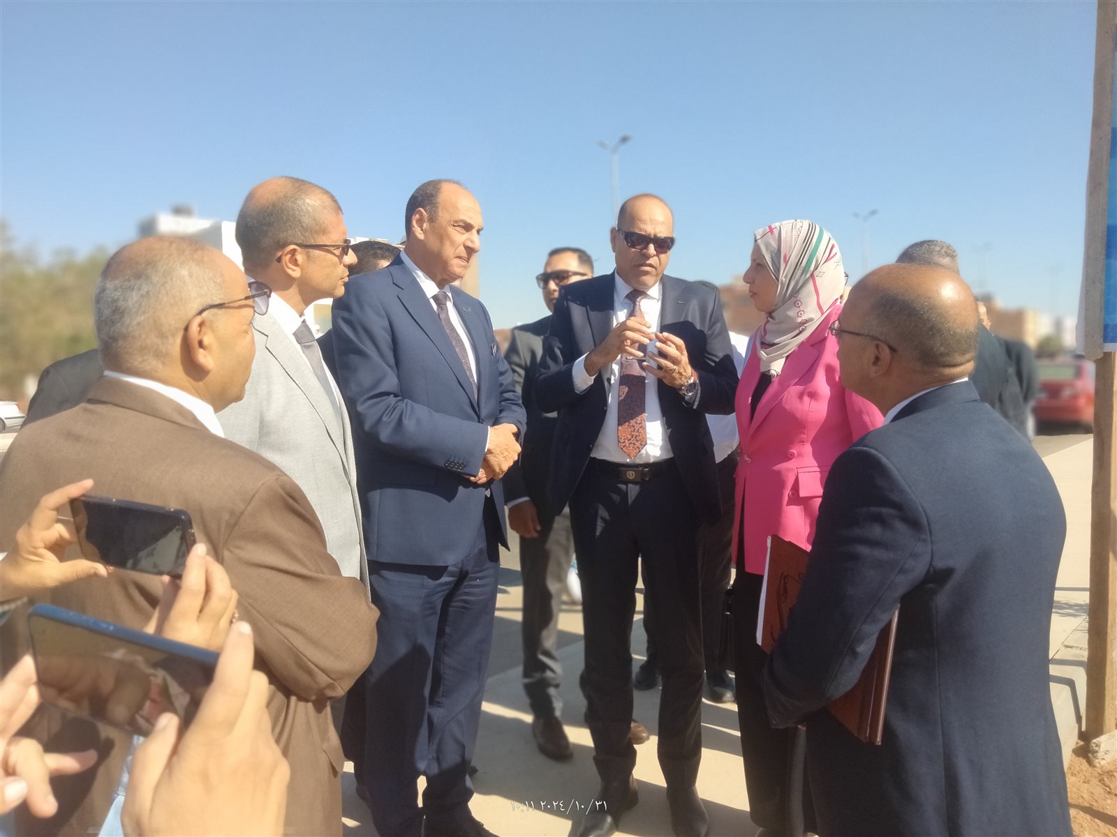 جولة الوزير