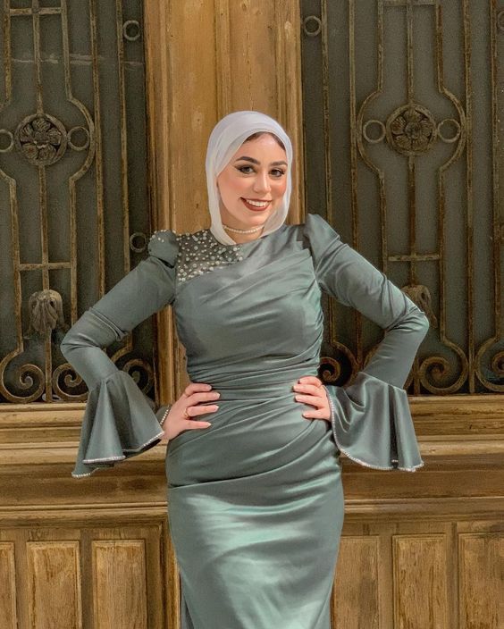 فساتين سواريه صك