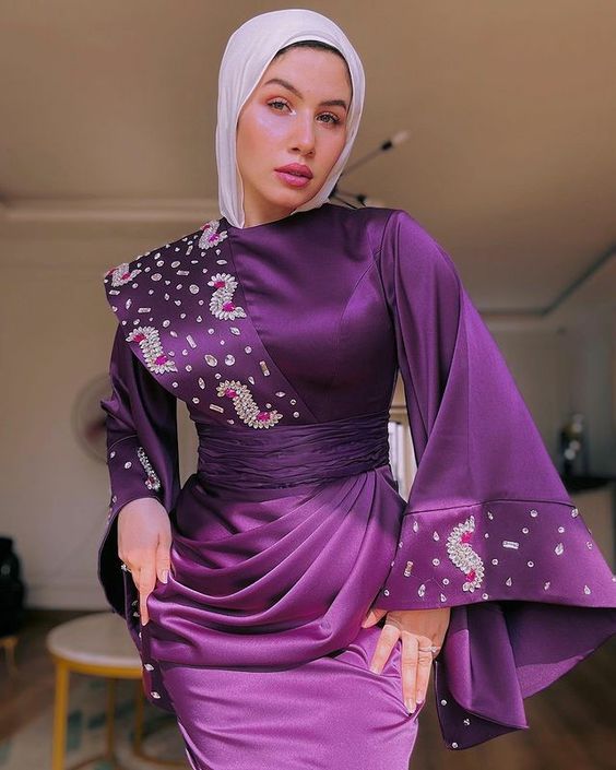 فساتين سواريه صك ستان