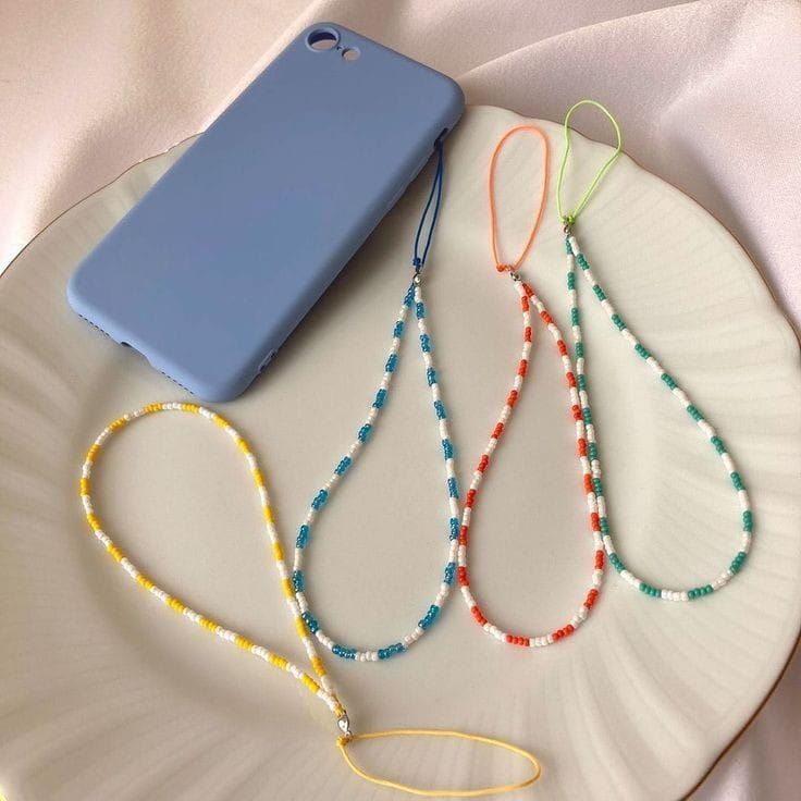 اكسسوارات خرز للهاتف