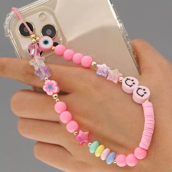 اكسسوارات خرز للهاتف